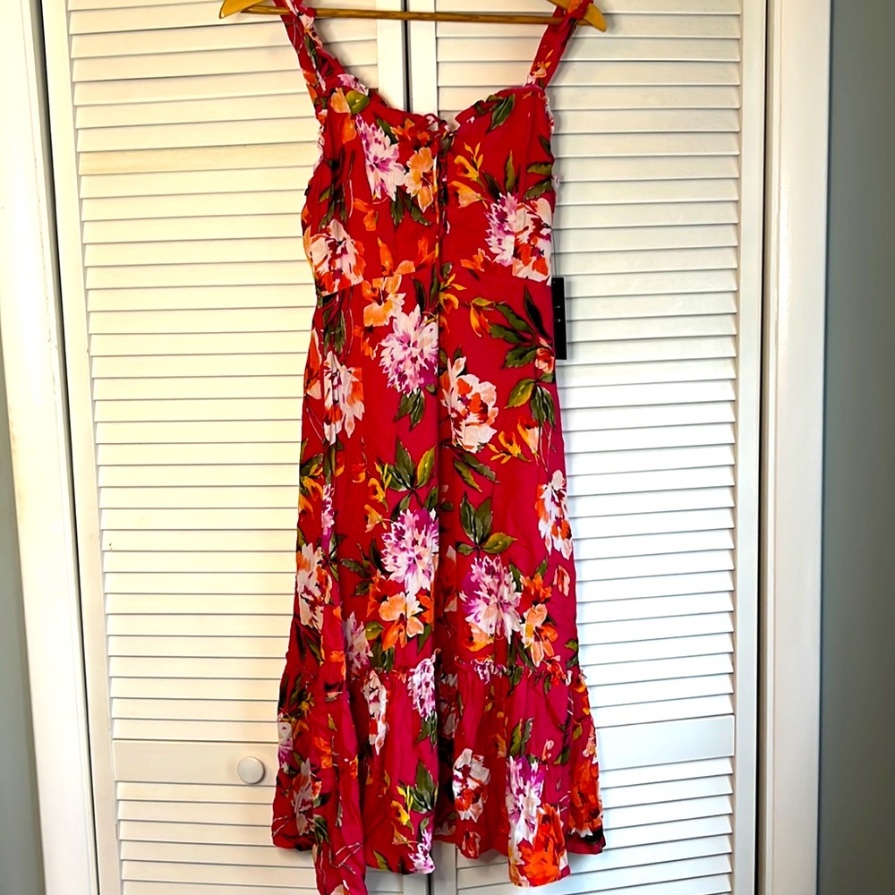 Brand New: Bright fitted floral pink sundress tie up bodice